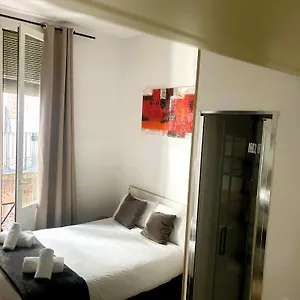 La Palmera Hostel Barcelona